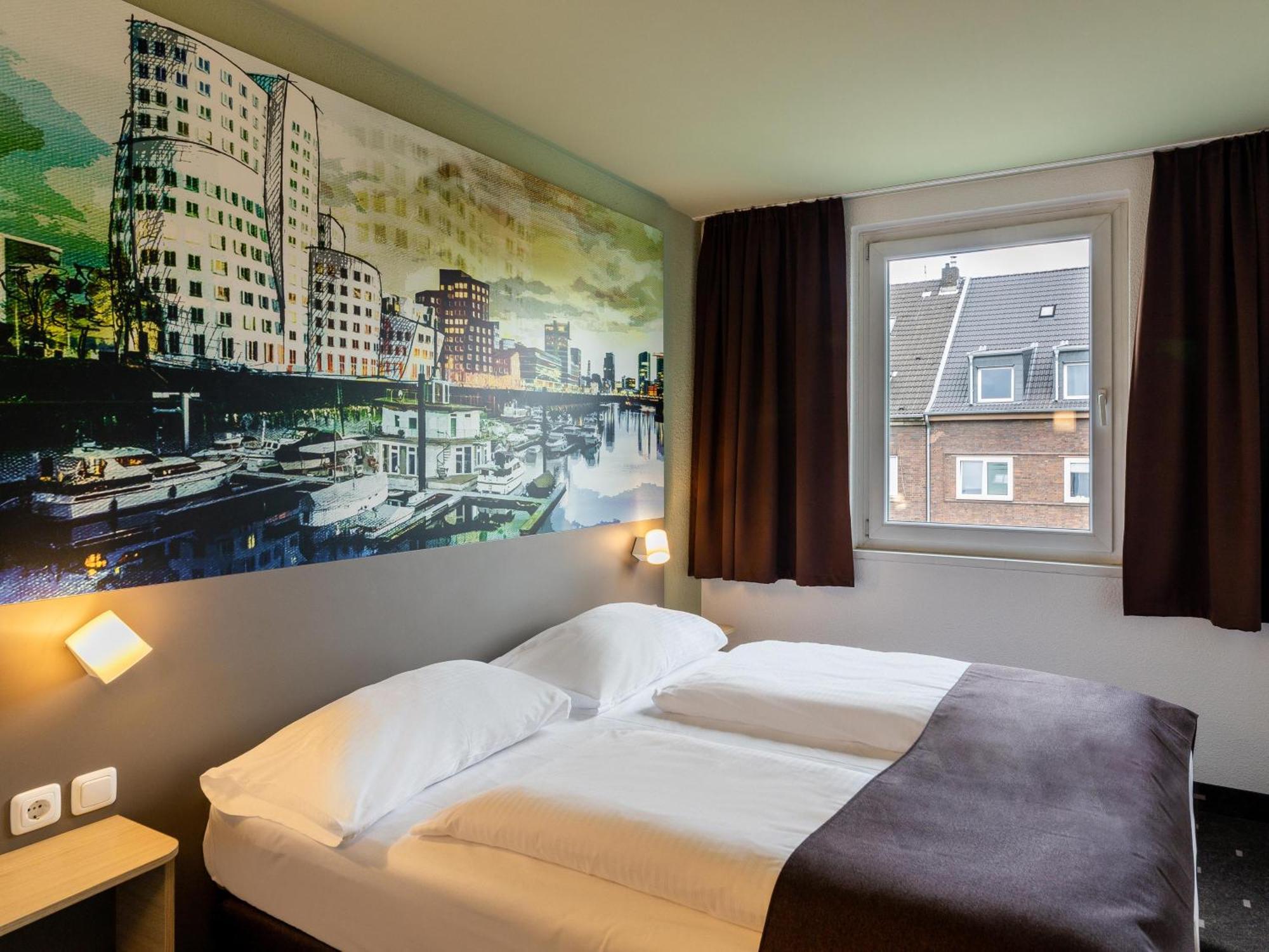 B&B Hotel Duesseldorf City-Sued Экстерьер фото