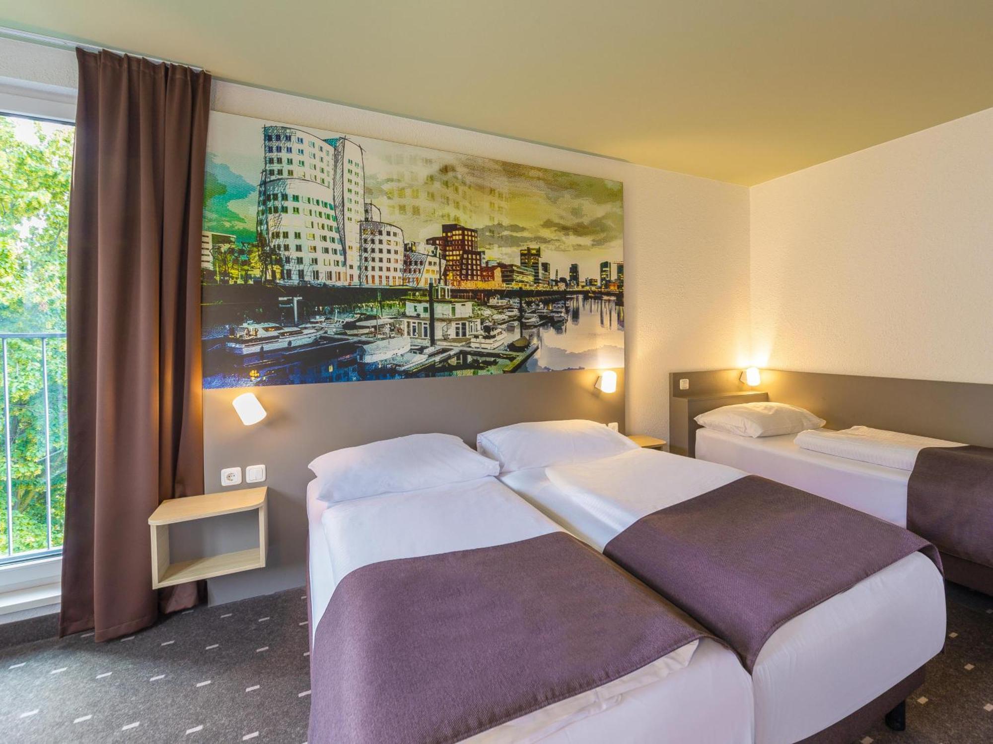 B&B Hotel Duesseldorf City-Sued Экстерьер фото