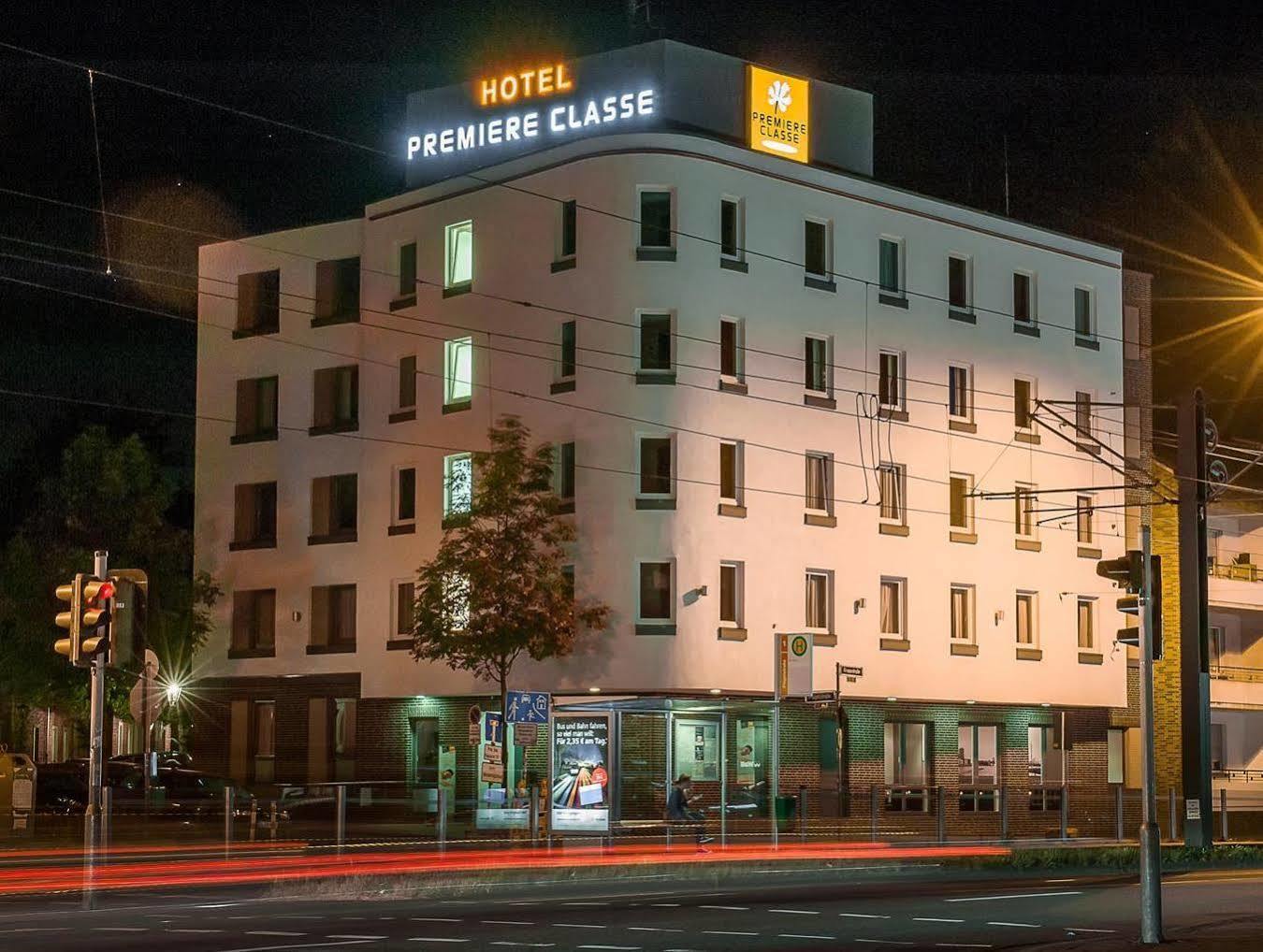 B&B Hotel Duesseldorf City-Sued Экстерьер фото